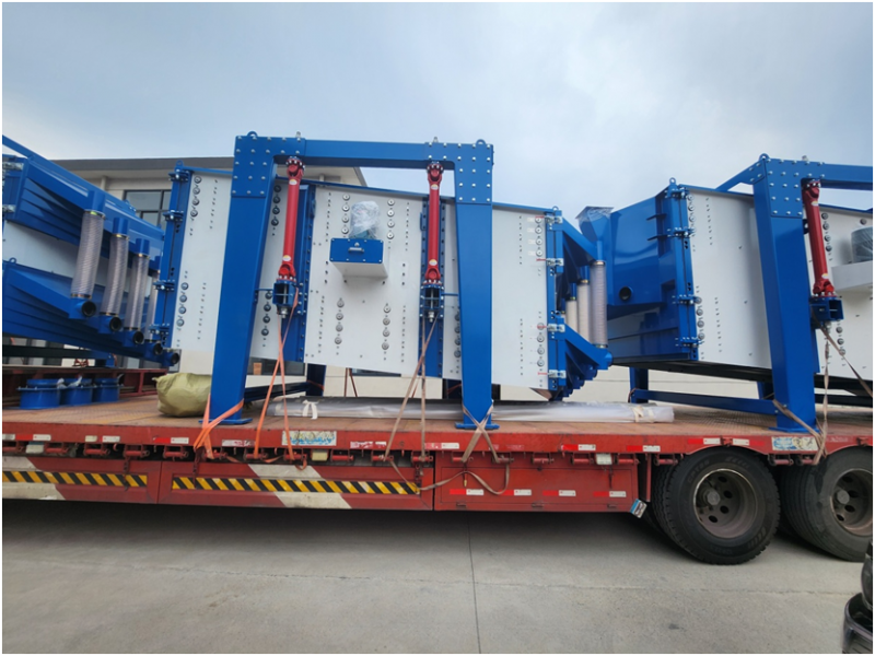 壓裂砂篩分方形搖擺篩設備發貨